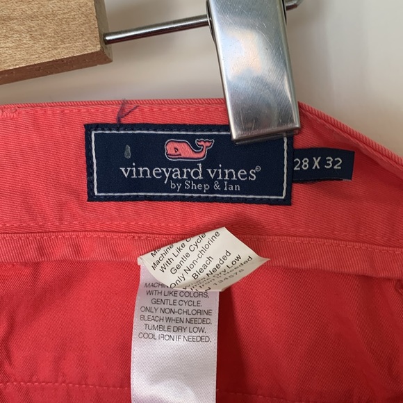 Vineyard Vines (28”) - Picture 7 of 15
